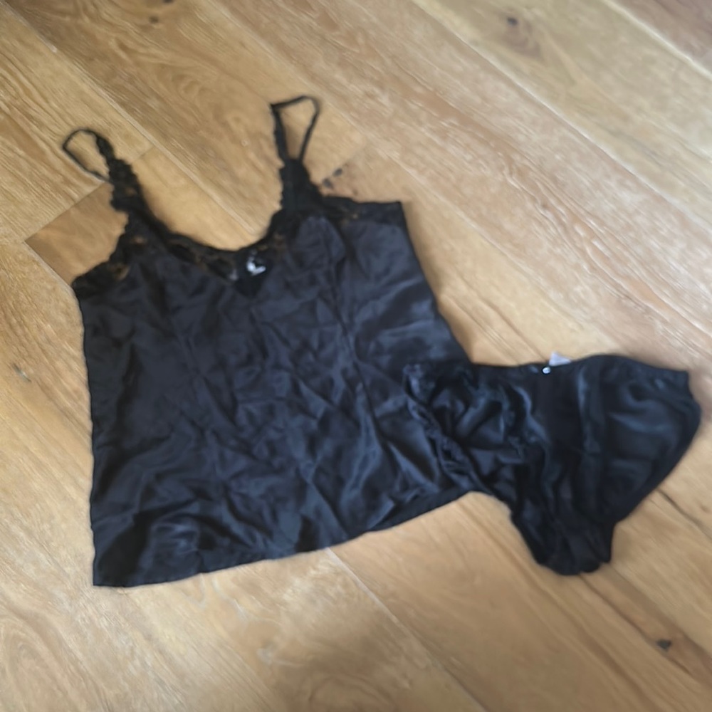 Silkscreen camisole and panty set